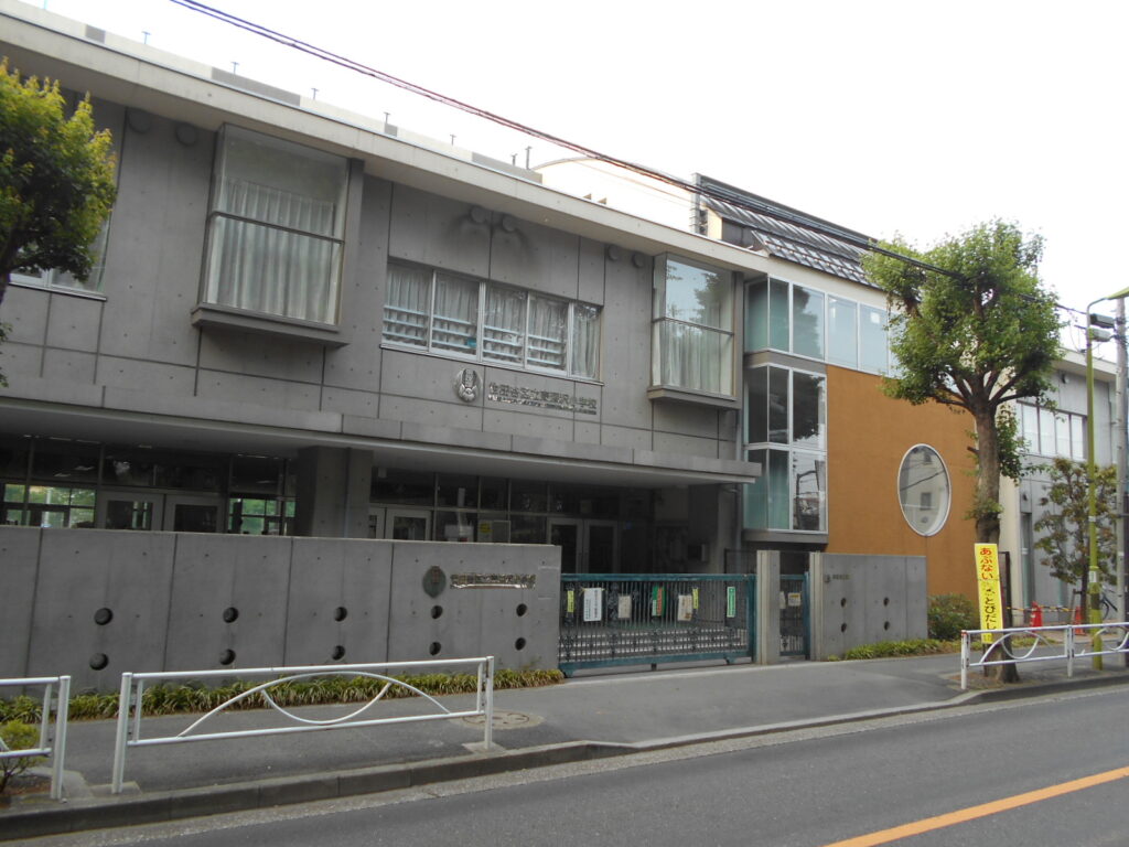 膳場貴子の子供の小学校は和光学園!?1人娘で世田谷区の大地主のお嬢様!